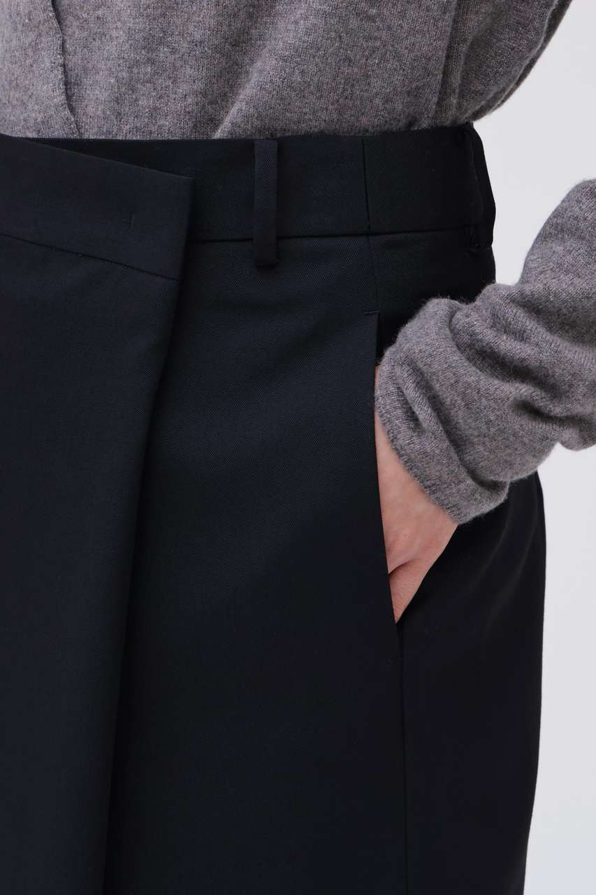 YLEVE(イレーヴ)｜YLEVE / MERINO WOOL TWILL WRAP SKIRT/ブラック の