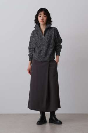 イレーヴ/YLEVEのYLEVE / MERINO WOOL TWILL WRAP SKIRT(110700/110703)