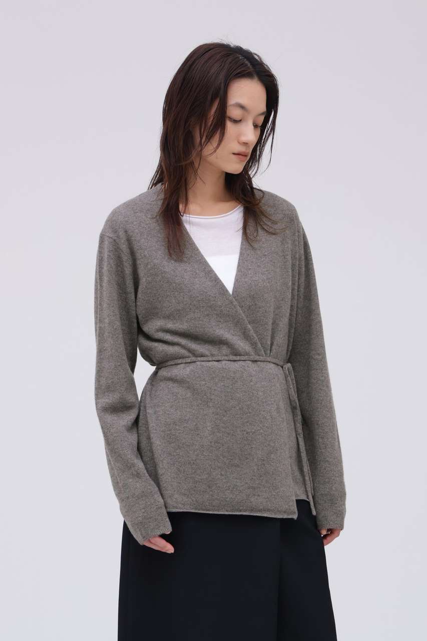 イレーヴ/YLEVEのYLEVE / CASHMERE KNIT WRAP CARDIGAN(グレー/1685264073)