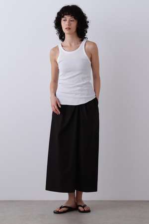 イレーヴ/YLEVEのYLEVE / FINX COTTON WEATHER SKIRT(110700/110703)