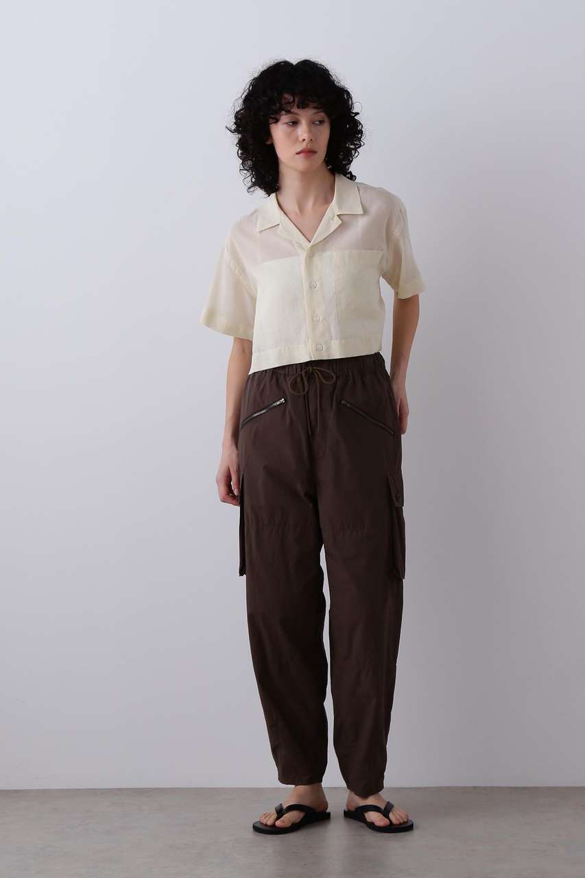 イレーヴ/YLEVEのYLEVE / HIGH DENSITY TYPEWRITER COTTON CARGO PANTS(ブラウン/1686140063)