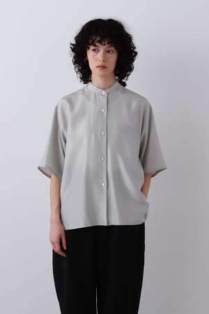 イレーヴ/YLEVEのYLEVE / SILK HABUTAE SHORT SLEEVE SHIRT(110400/110402)