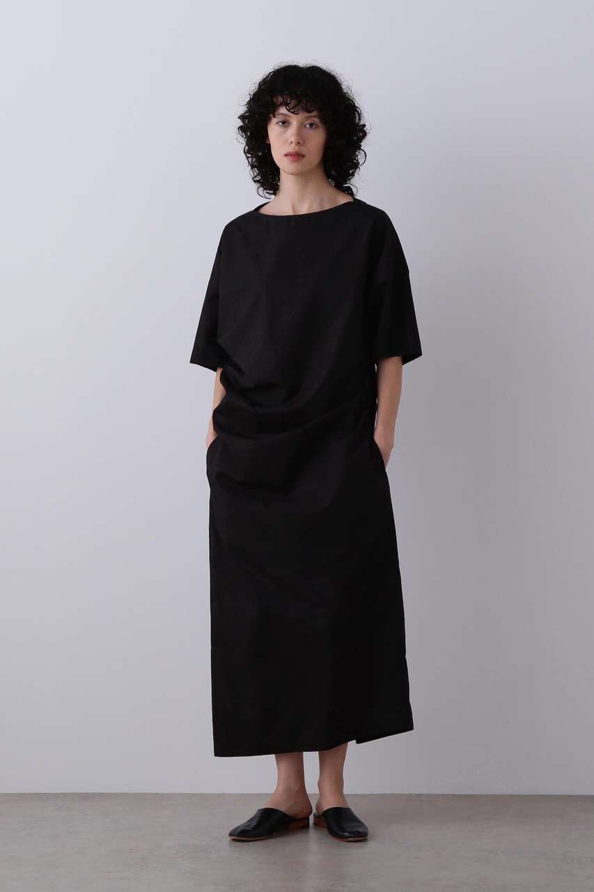 イレーヴ/YLEVEのYLEVE / FINX COTTON WEATHER ASYMMETRY ONE PIECE(ブラック/1686155055)