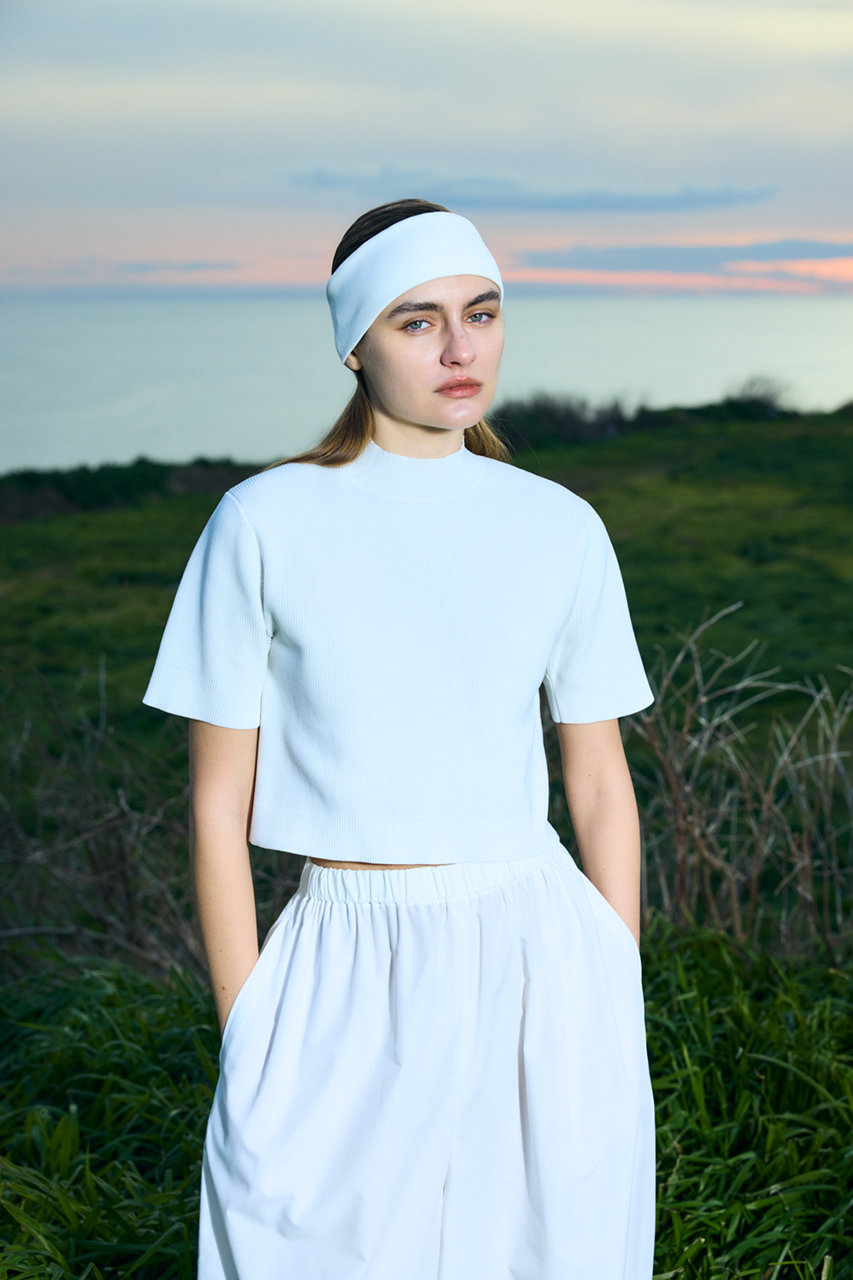 nagonstans(ナゴンスタンス)｜hi-neck cropped pullover/Salt の通販
