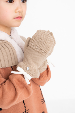 ポプキンズ/POMPKINSの【KIDS】ガーター編みフード付き手袋 ベージュ M(200800/200899)