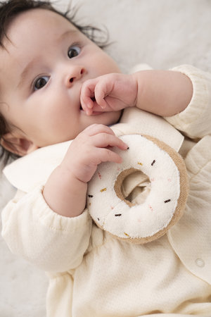 ポプキンズ/POMPKINSの【BABY】ドーナツガラガラ(200800/200805)