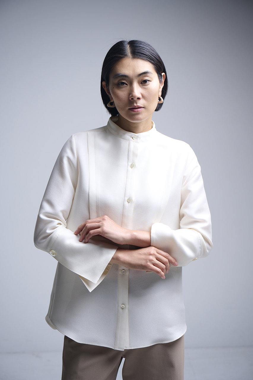 M・fil(エムフィル)｜シルキーWクロス ロングカフスシャツ/オフ