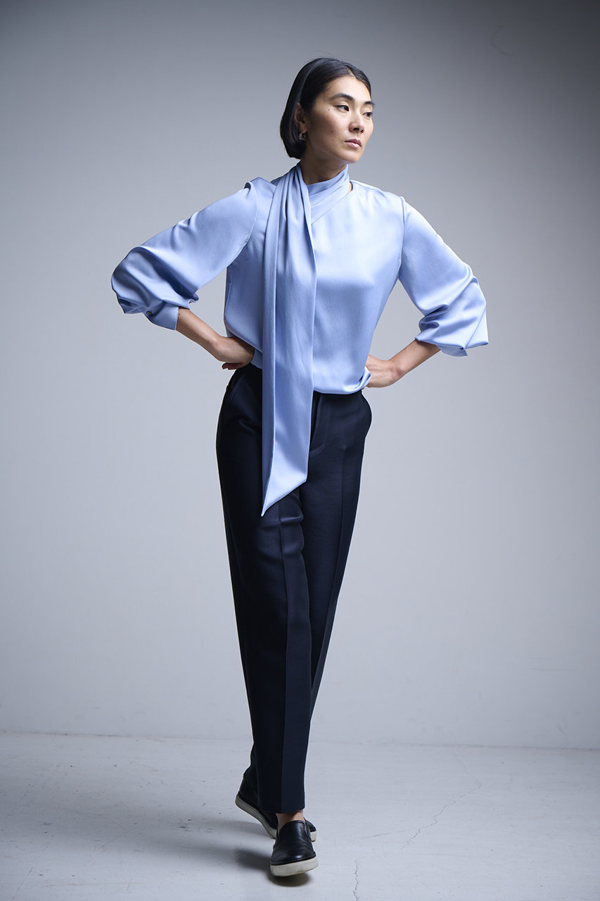 Noble ノーブル アシンメトリーボウタイブラウス サックスブルー NOBLE ブラウス シャツ 「WEB限定追加」アシンメトリーボウタイ