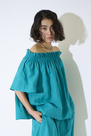 エムフィル/M・filのベルギーリネン　2Wayネックブラウス(110400/110402)