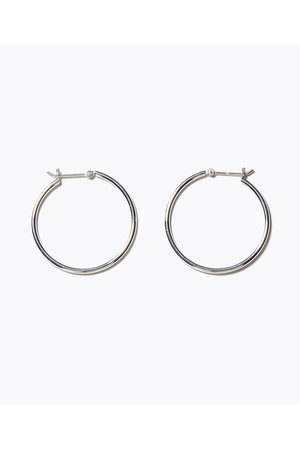 アルティーダ ウード/ARTIDA OUDのbone オーガニック thin middle シルバーフープピアス(150100/150101)