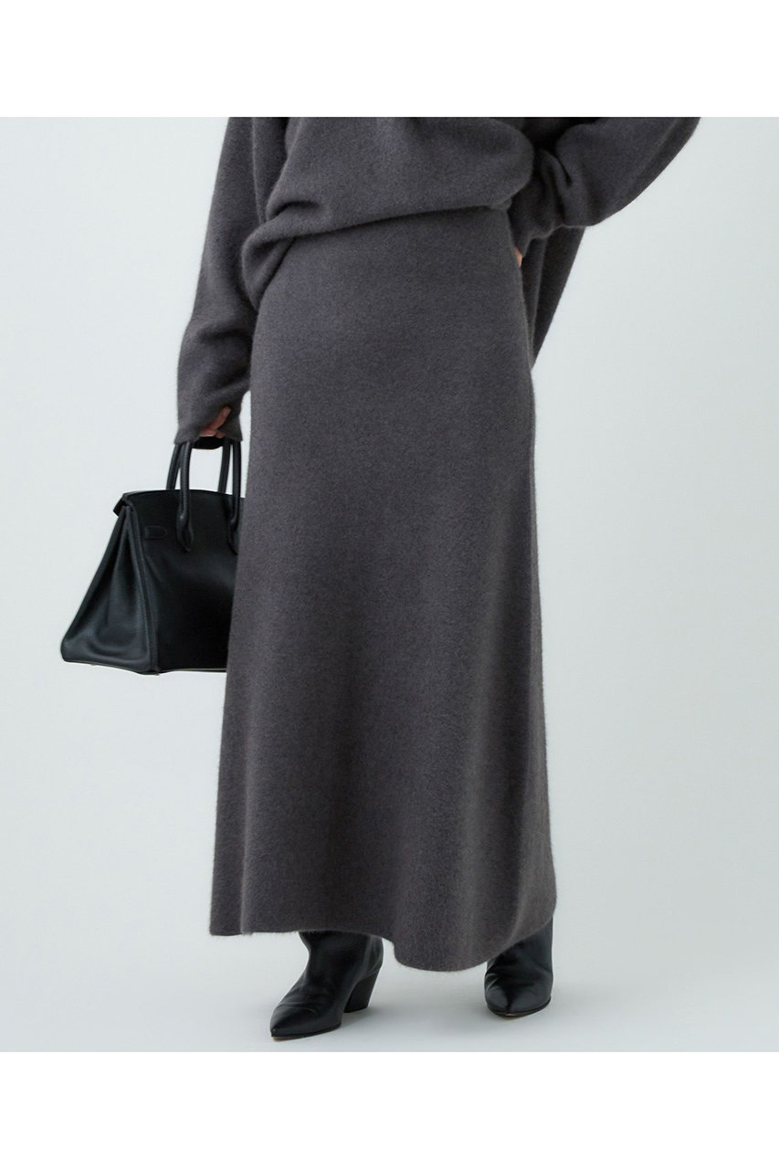 新品タグ付きChaos カオス　レニーリバースカート Chaos(カオス)｜レニーリバースカート/アイボリー の通販｜ELLESHOP