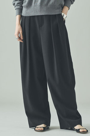 カレンソロジー/Curensologyのダブルクロスツータックパンツ(110600/110601)