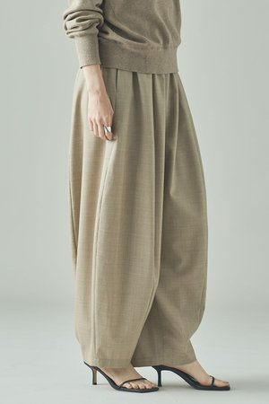 カレンソロジー/Curensologyのウールストレッチドロストパンツ(110600/110601)