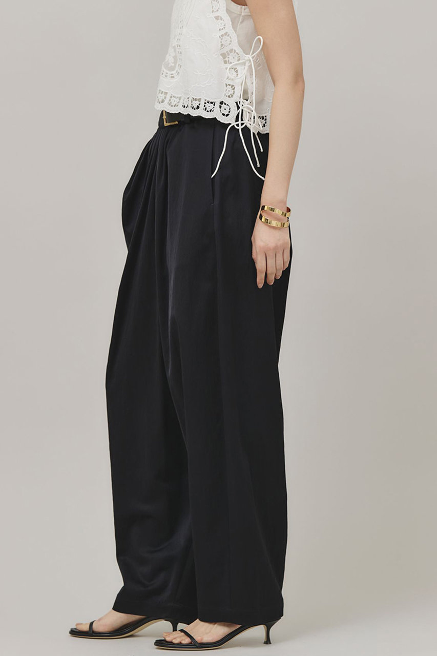 Curensology(カレンソロジー)｜サテンドレープパンツ/ブラック の通販