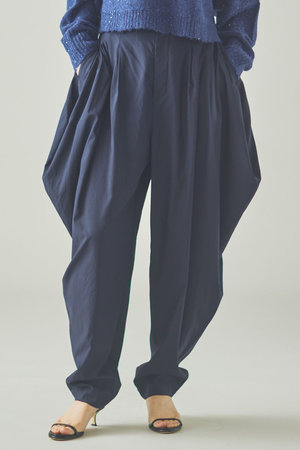 カレンソロジー/Curensologyのコットンサテンパンツ(110600/110601)