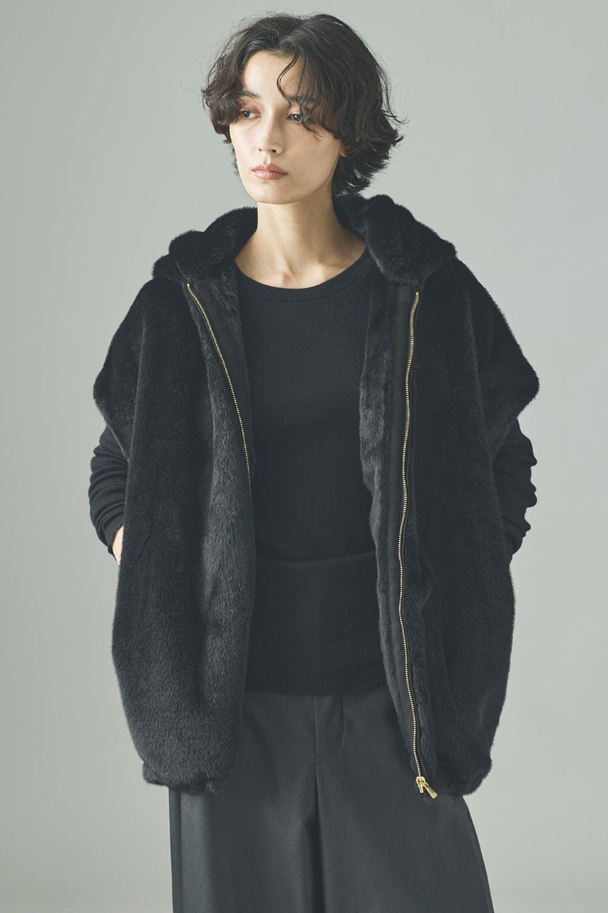 未使用品★カレンソロジー【Curensology】ブラック ファーベスト Curensology(カレンソロジー)｜ファーフーディーベスト/ブラック の