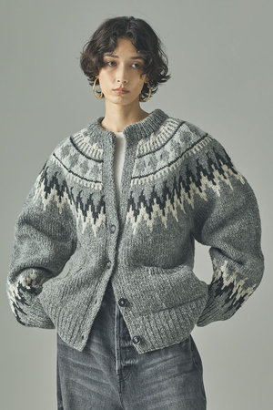 Curensology - Curensology 27,500円新品 ハンドニットアランカーディガン Curensology 27,500円新品 ハンドニットアランカーディガン
