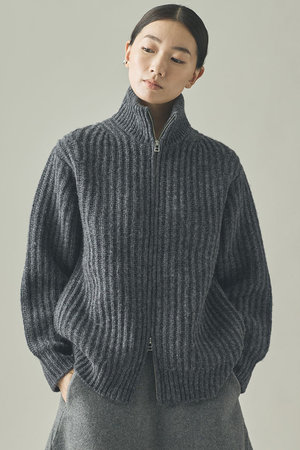 カレンソロジー/Curensologyのアゼアミニットブルゾン(110800/110802)