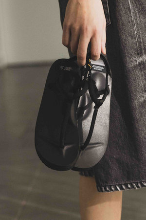 カレンソロジー/Curensologyの【予約販売】【SUICOKE】別注厚底スポーツサンダル(130200/130201)