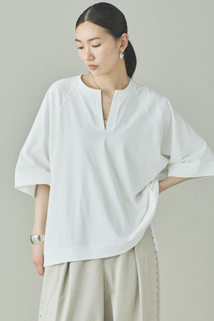 カレンソロジー/Curensologyの【予約販売】ボクシーキーネックTシャツ(110100/110102)