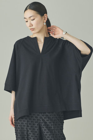 カレンソロジー/Curensologyの【予約販売】ボクシーキーネックTシャツ(110100/110102)
