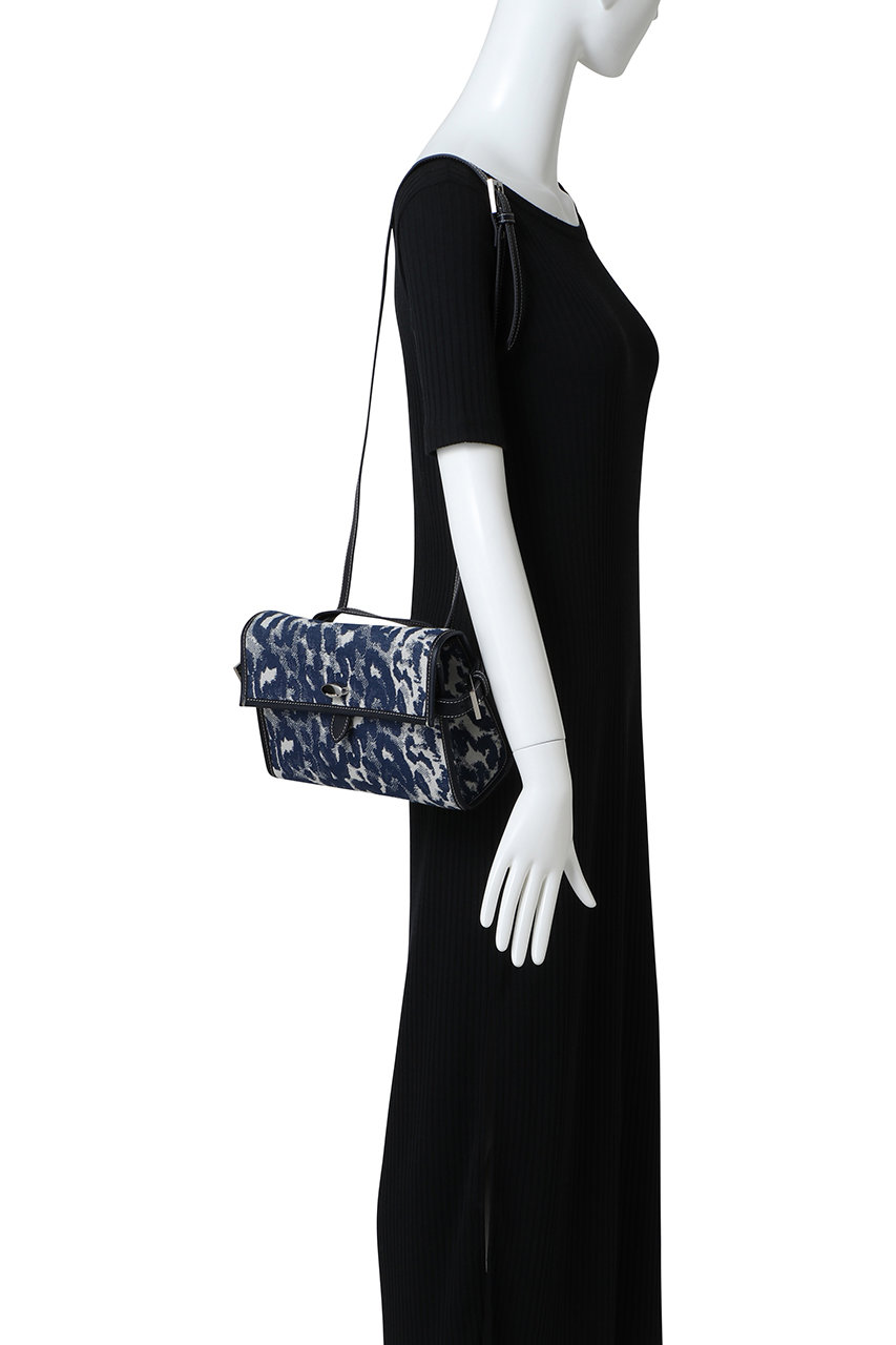 A VACATION アバケーション　ブラック　ショルダーバッグ A VACATION ショルダーバッグ バッグ 「A VACATION/アヴァ