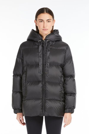 マックスマーラ ブラック ダウンコート ダウンジャケット MAXMARA WEEKEND LINE ウィークエンドマックスマーラ Max Mara