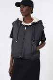 【Weekend Max Mara】ACCENNI 高密度ポリエステル はっ水ノースリーブジャケット