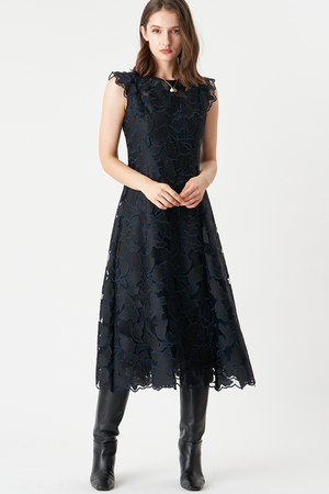 アナイ/ANAYIのリーフチュールレースフレアワンピース