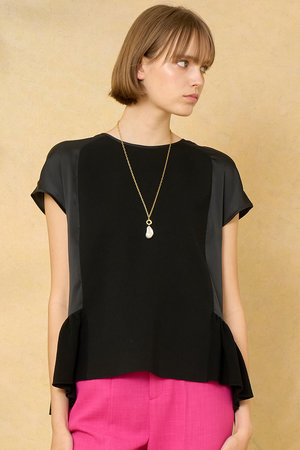 アナイ/ANAYIの布帛コンビフリルヘムプルオーバー(110400/110402)