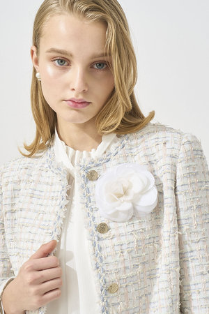 アナイ/ANAYIのシアーフラワーコサージュ(150500/150501)