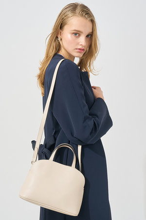 アナイ/ANAYIの◇ラウンドボストンハンドバッグ(120600/120602)