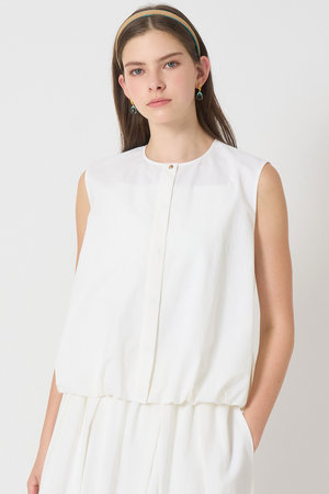 アナイ/ANAYIのストレッチナイロンバルーンジレ ブラウス(110400/110401)