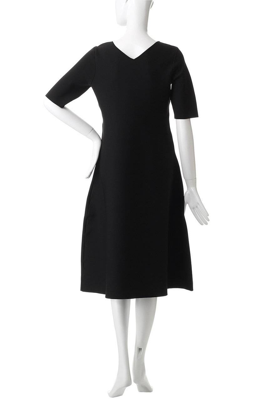 ANAYI(アナイ)｜バックVネックシルエットワンピース/ブラック の通販