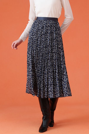 【美品】値下げ❗️ANAYI ハイツイストプリーツスカート38⭐️8/12までの出品 美品】ANAYI ハイツイストプリーツスカート38⭐️8/12までの出品