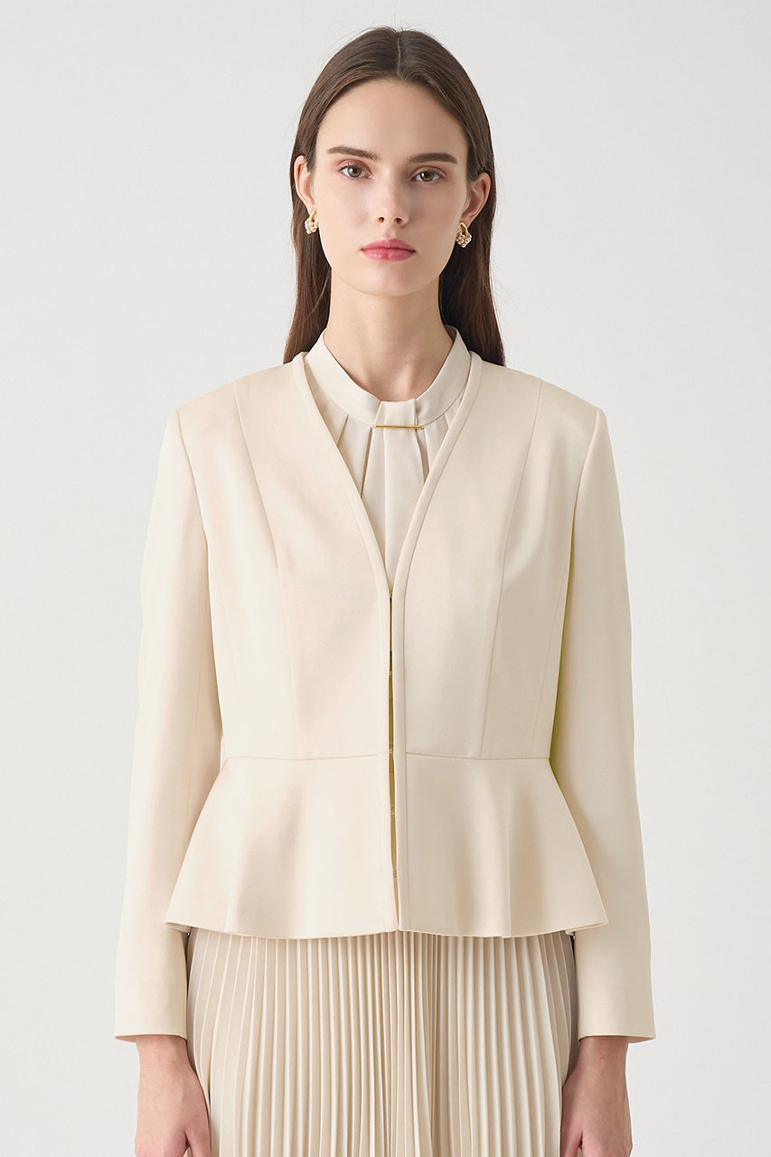 アナイ 22AW トリアセサテンペプラムジャケット 182 ANAYI（アナイ）の「トリアセサテンペプラム ジャケット（ノーカラー