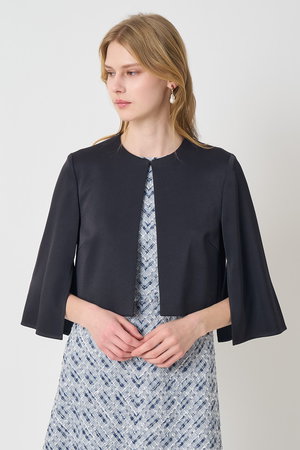 アナイ/ANAYIの【Eternal Line 2026】トリアセサテンボレロ ジャケット(110800/110801)