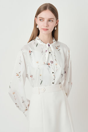 アナイ/ANAYIの【予約販売】ボタニカルサテンプリントスカーフタイ ブラウス(110400/110403)