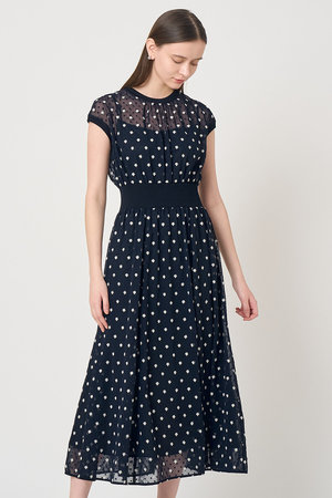 アナイ/ANAYIの【予約販売】フラワー刺繍ドットフレア ワンピース(110500/110502)