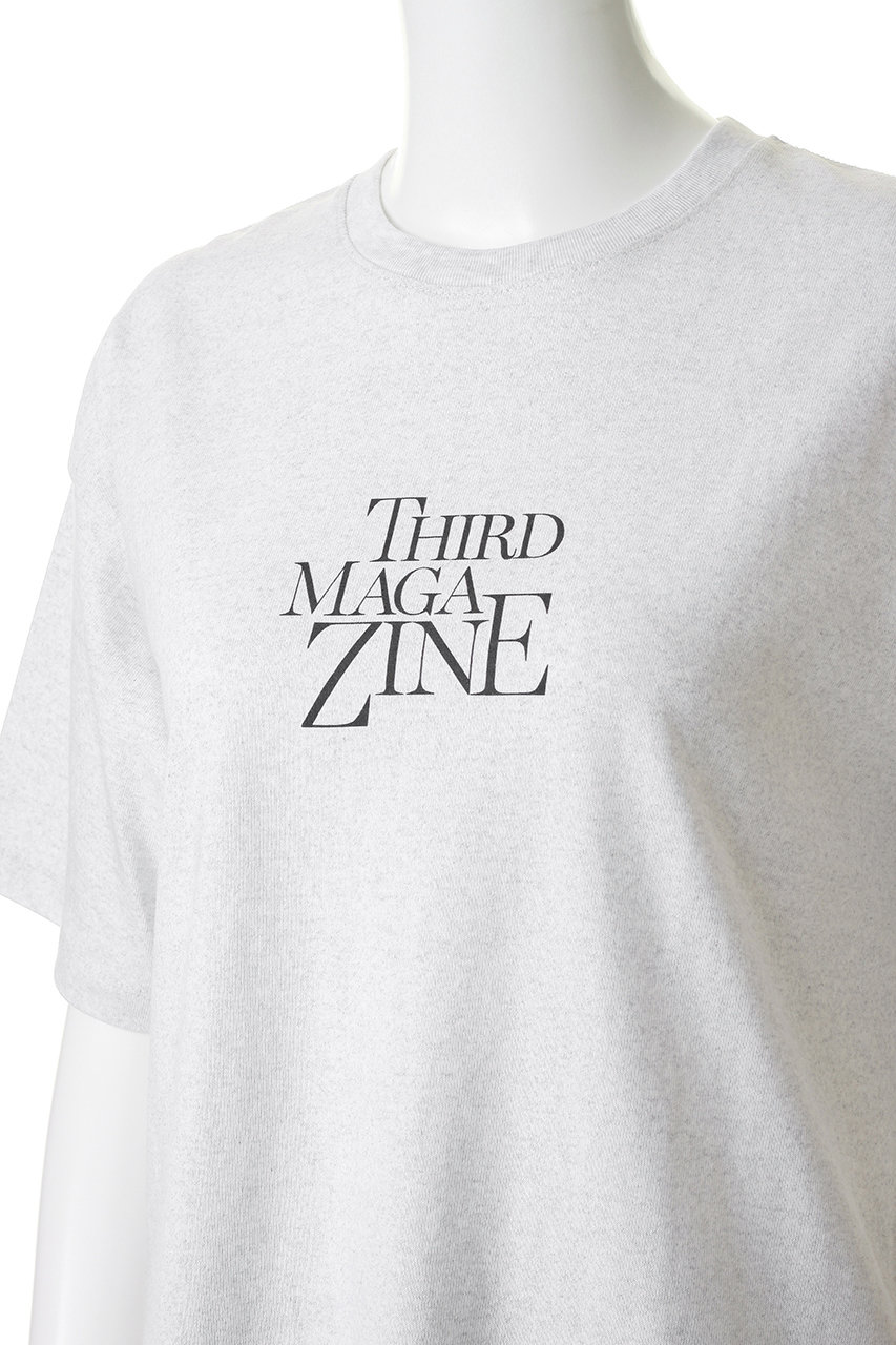 THIRD MAGAZINEロゴTシャツ　えびちゃん着用　サードマガジン THIRD MAGAZINE(サードマガジン)｜グログランロゴクロップドTシャツ