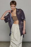 新品　MAISON SPECIAL/メゾンスペシャル　ドローイングプリントシャツ MAISON SPECIAL（メゾンスペシャル）の「Drawing Print Shirt