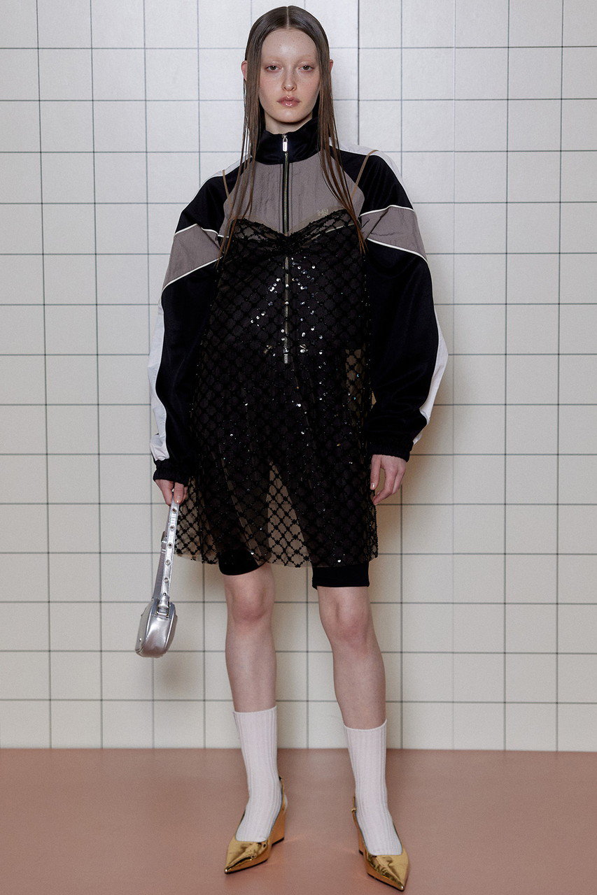 MAISON SPECIAL(メゾンスペシャル)｜Cropped Track Jacket