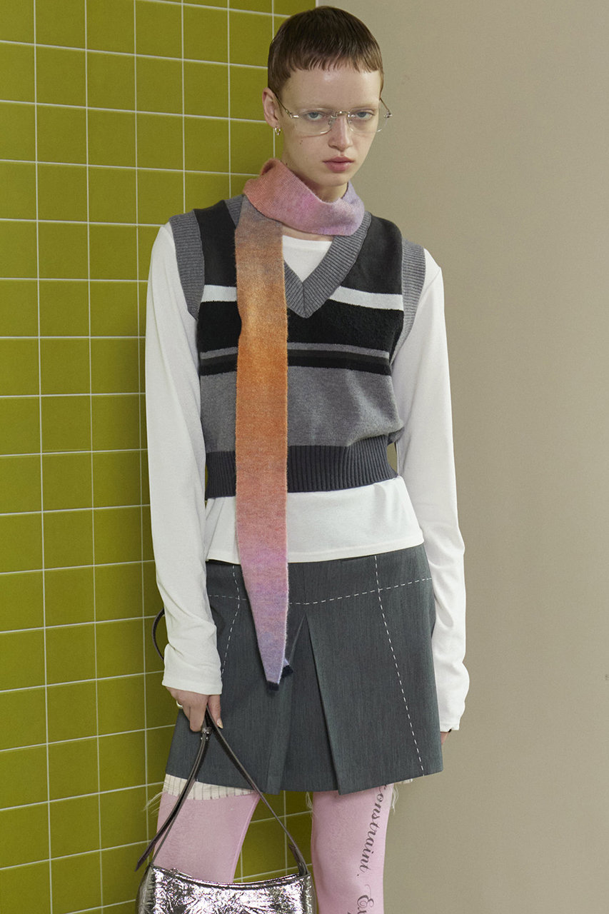 SALE】Bicolor Knit Vest