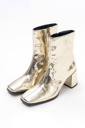 メゾンスペシャル/MAISON SPECIALのLogo Square Short Boots/ロゴスクエアショートブーツ(130300/130301)