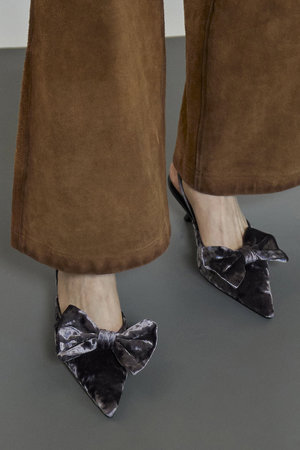 メゾンスペシャル/MAISON SPECIALの2way Ribbon Mule/2WAYリボンミュール(130200/130201)