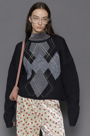 メゾンスペシャル/MAISON SPECIALのArgyle Knit Tops/アーガイルニットトップ(110300/110301)