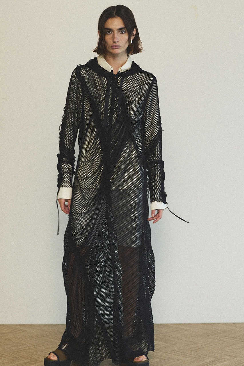 MAISON SPECIAL(メゾンスペシャル)｜Mesh Fabric Docking Hood Dress