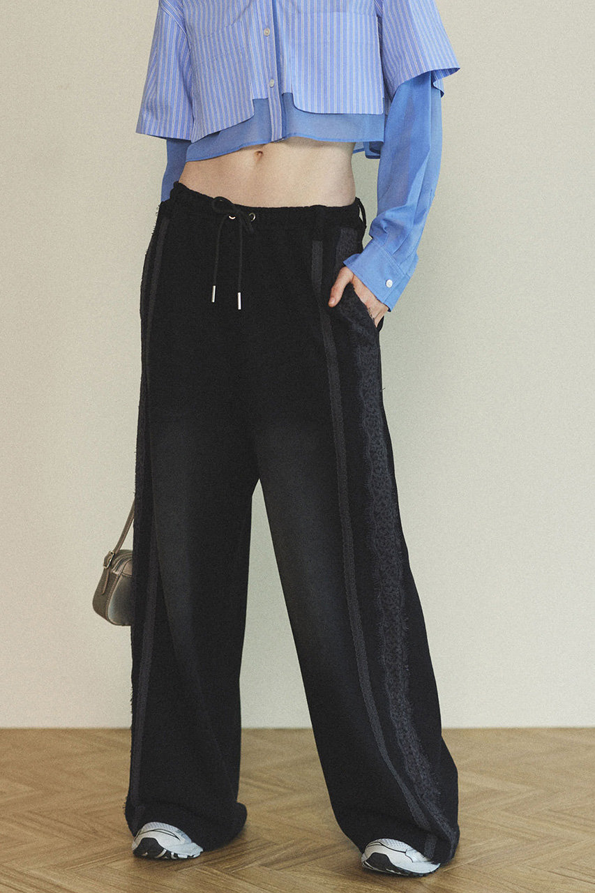 MAISON SPECIAL(メゾンスペシャル)｜Lace Material Line Sweatpants