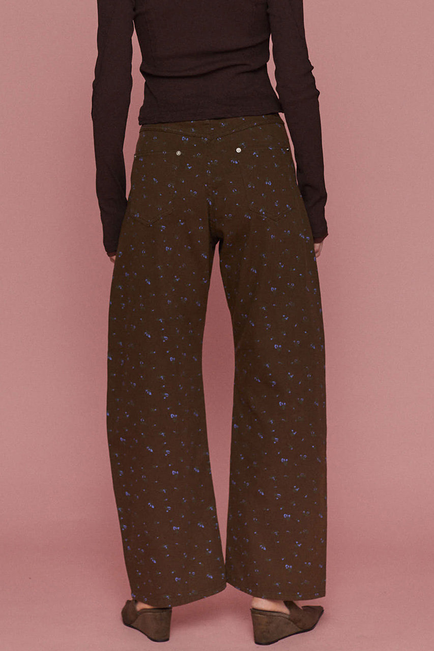 Small Floral Pattern Curve Silhouette Pants