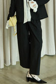 Two Tuck Curve Wide Tapered Pants/2タックカーブワイドテーパードパンツ